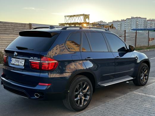 Car 1